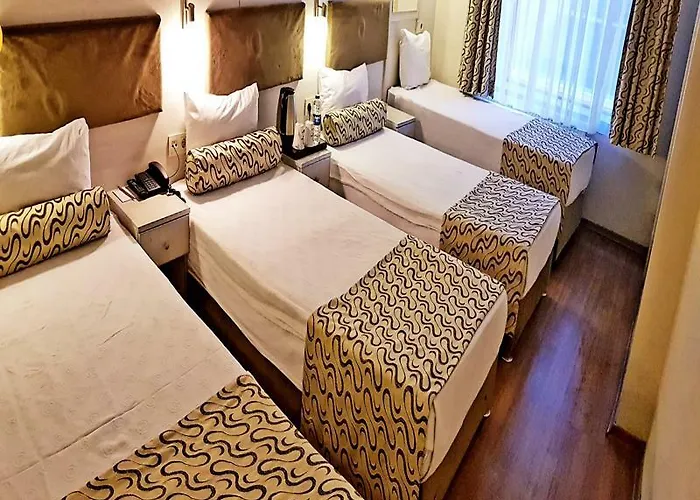 Hotel Grand Zeybek 3*