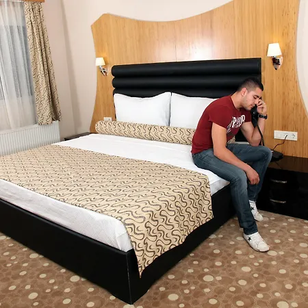 Hotel Grand Zeybek