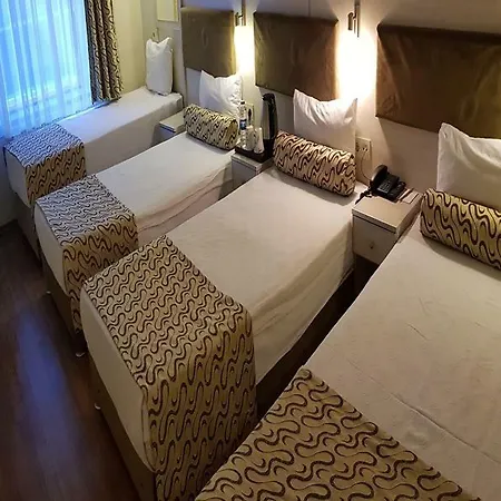 Hotel Grand Zeybek