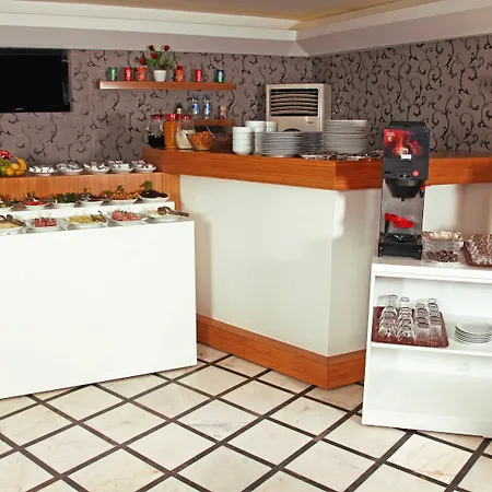 Grand Zeybek Hotel 3*