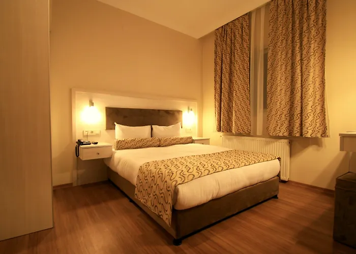 Grand Zeybek Hotel 3*