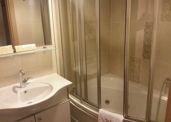 Grand Zeybek Отель