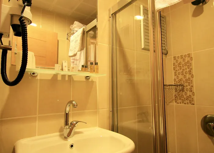 Hotel Grand Zeybek 3*