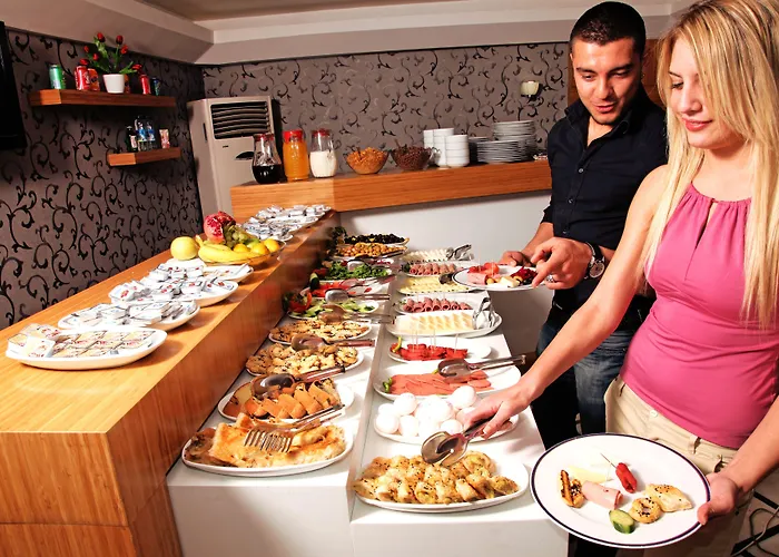 Grand Zeybek Отель