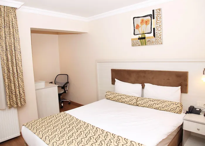 Grand Zeybek 3* Esmirna